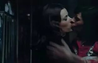 XXX ラティーナ指タイトなピンクの膣 女 が 見 たい エロ 動画