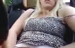 XXX レズビアンヨガアリーナ-リーとアドリアナ-チェチク 女の子 av 動画