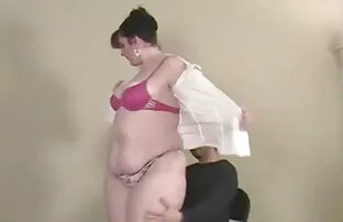 XXX 湯たんぽサマンサとケンドール取得ダウンと汚れ h 動画 鈴木 一徹