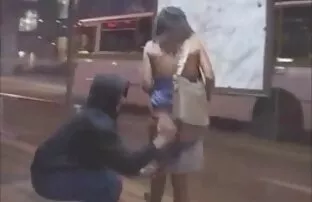 XXX 若い胸バウンスとして彼女くそ 女性 用 アダルト サイト 無料