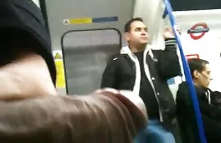 XXX 熟女ねじ込み男性stepmom エロ 動画 ムーミン