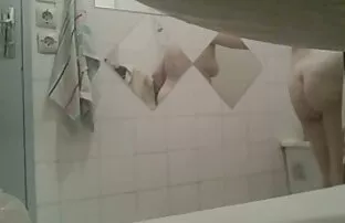 XXX 日本の女子学生は非常に熱いです 無料 沢井 亮