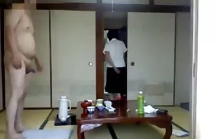 XXX 熟女キッチンオーガズムXXX赤頭Peeks 女性 エロ 無料 動画