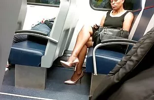 XXX 大人のセックス 女性 の アダルト 無料 動画