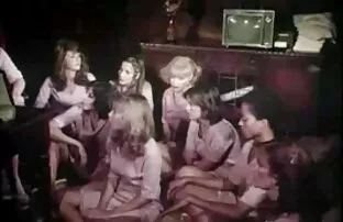 XXX 朝食でホテルの実性のための妊娠中の妻 エロ 女 動画